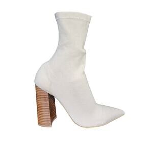Tony Bianco Beige Pull-On Knit Sock Boots Mod Minimalism Clean Girl 7.5 EUC